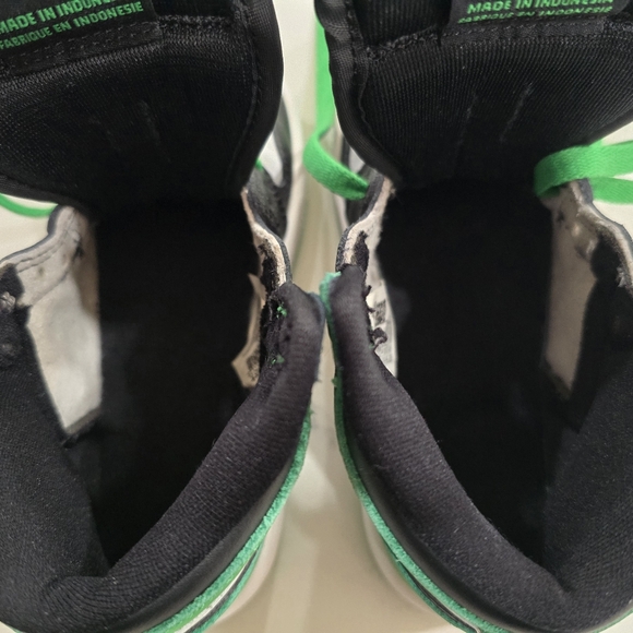 Nike Kids Jordan 1 retro high OG Toddler Size 11C - Picture 12 of 14